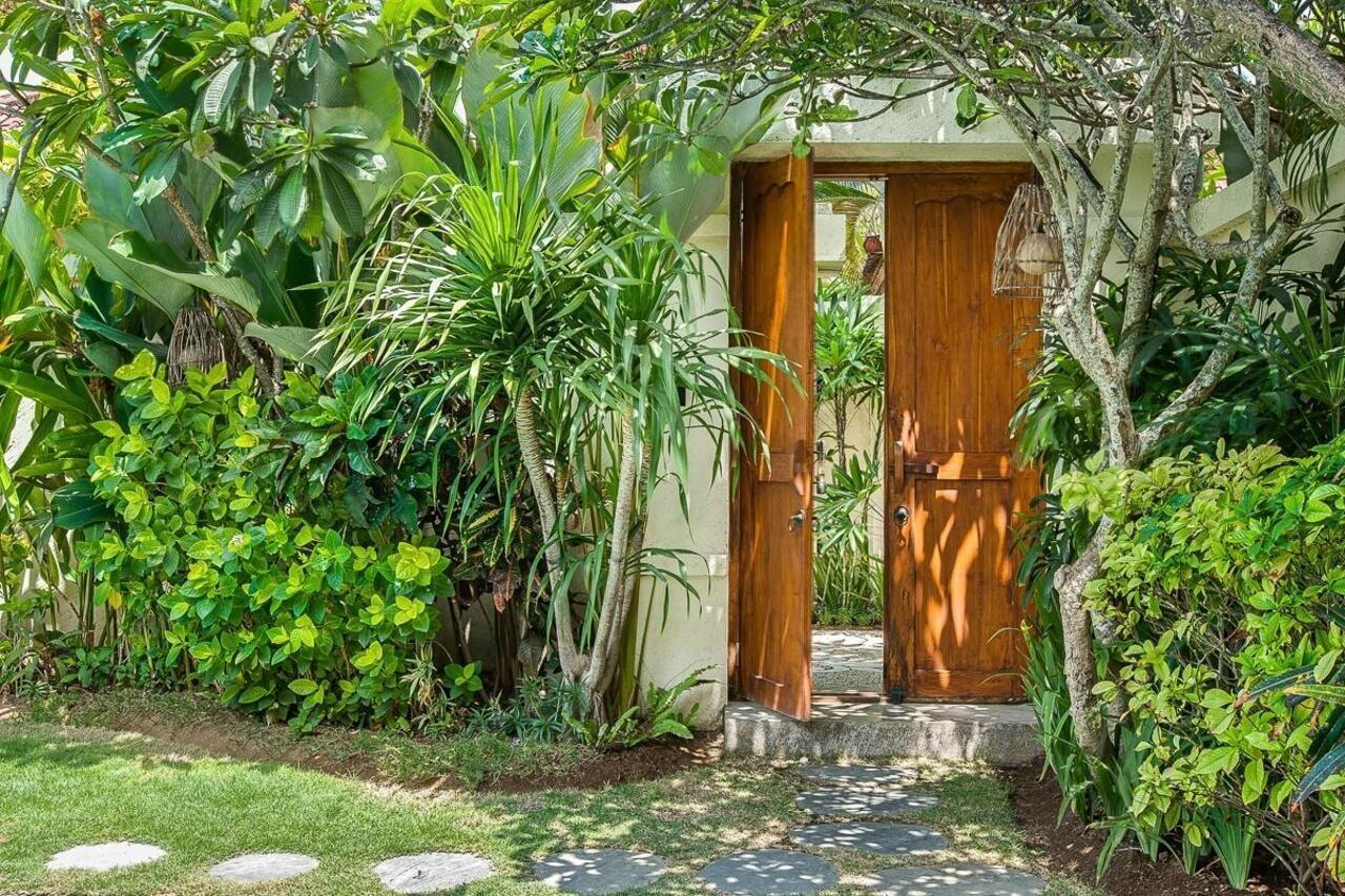 4S Villas At Seminyak Square Экстерьер фото