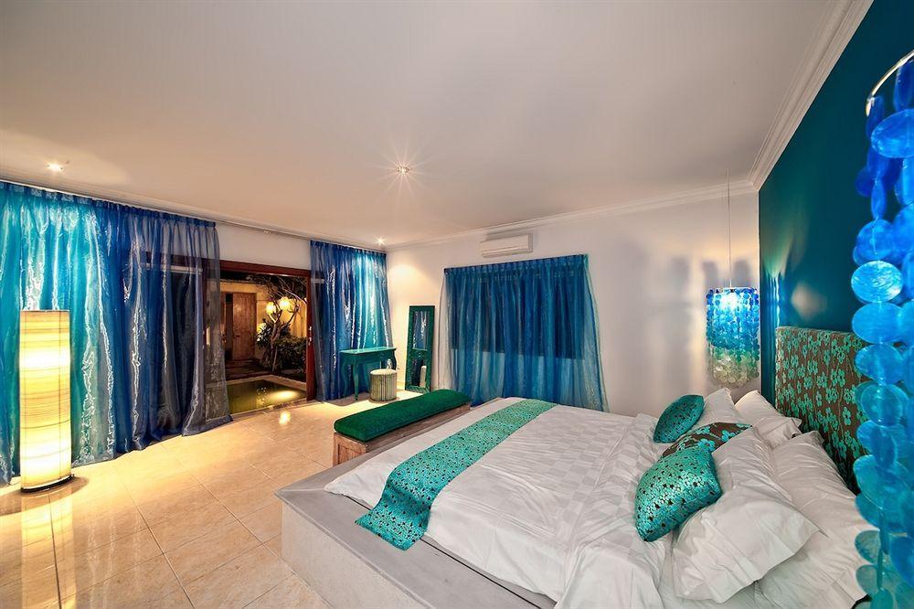 4S Villas At Seminyak Square Экстерьер фото
