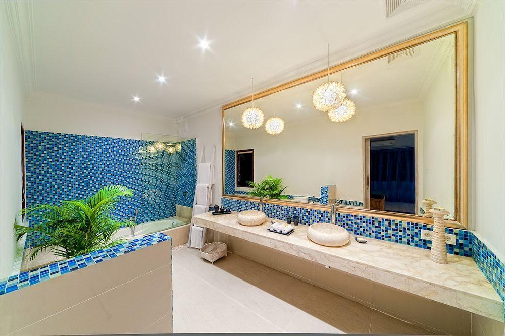 4S Villas At Seminyak Square Экстерьер фото