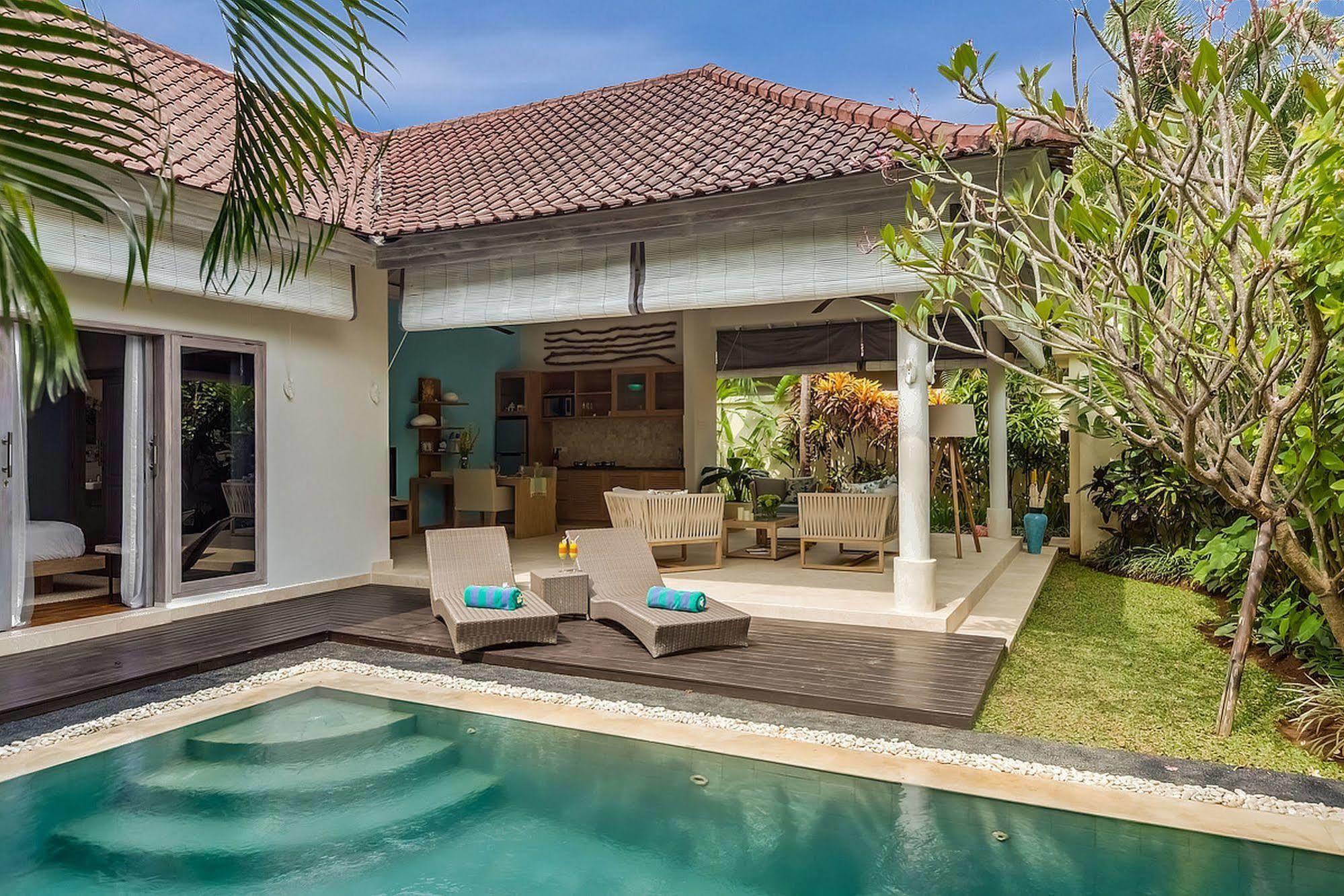 4S Villas At Seminyak Square Экстерьер фото
